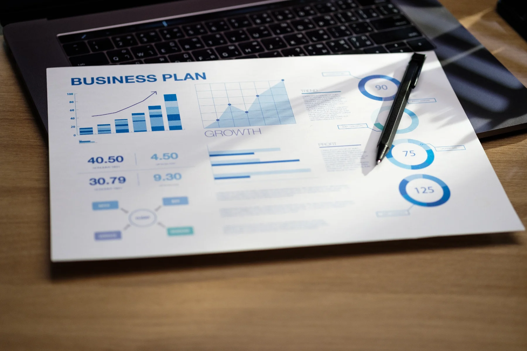 Home Asisn Woman Video Conference Busienss Meeting With 2024 12 05 07 28 39 Utc